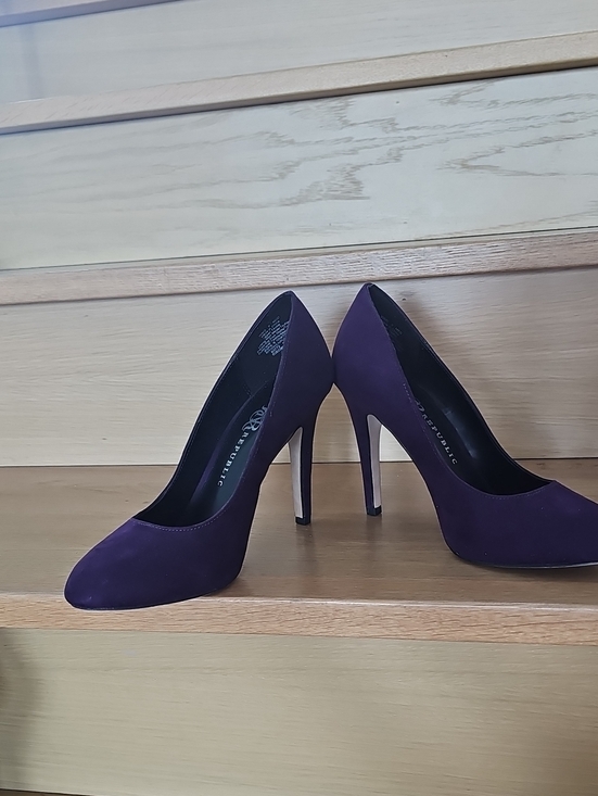 Rock & Republic Shoes - Rock & Republic Plum Suede Pointed-Toe Stilettos